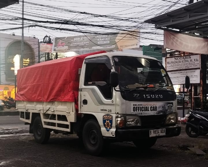 Truk Fuso